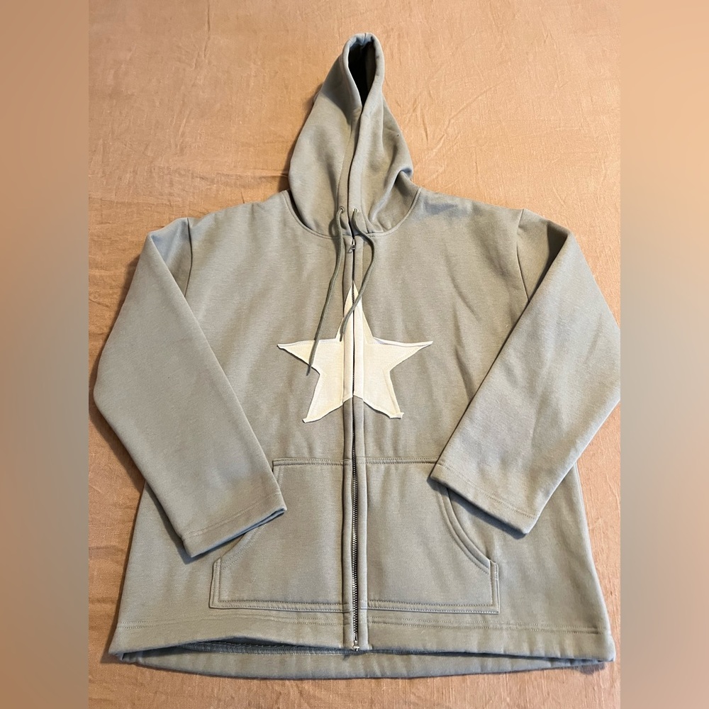 Star Patch Loose Fit Hoodie